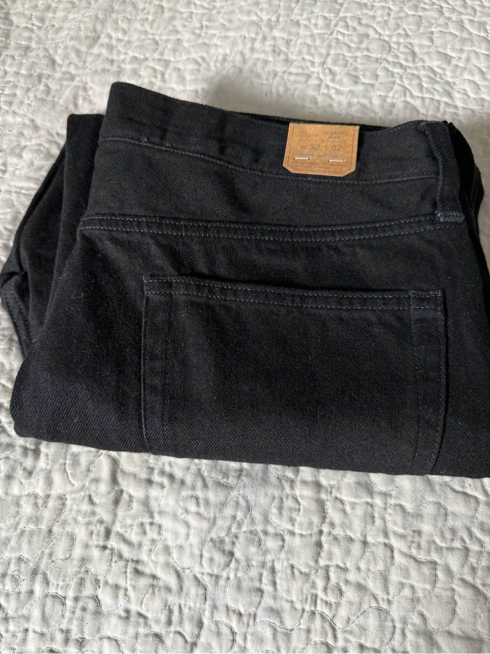 J.Crew Men's Classic Straight Jeans in Black Rinse.